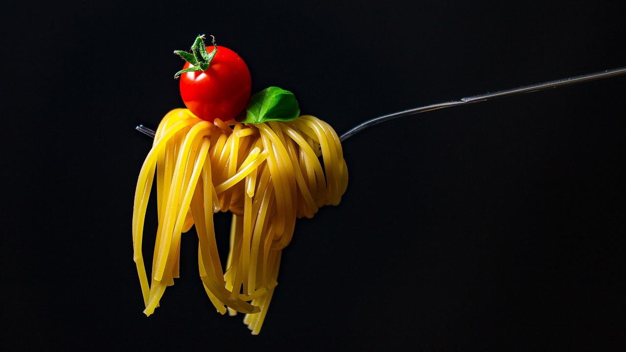 Exploring the Flavors of Traditional Italian Pasta Dishes